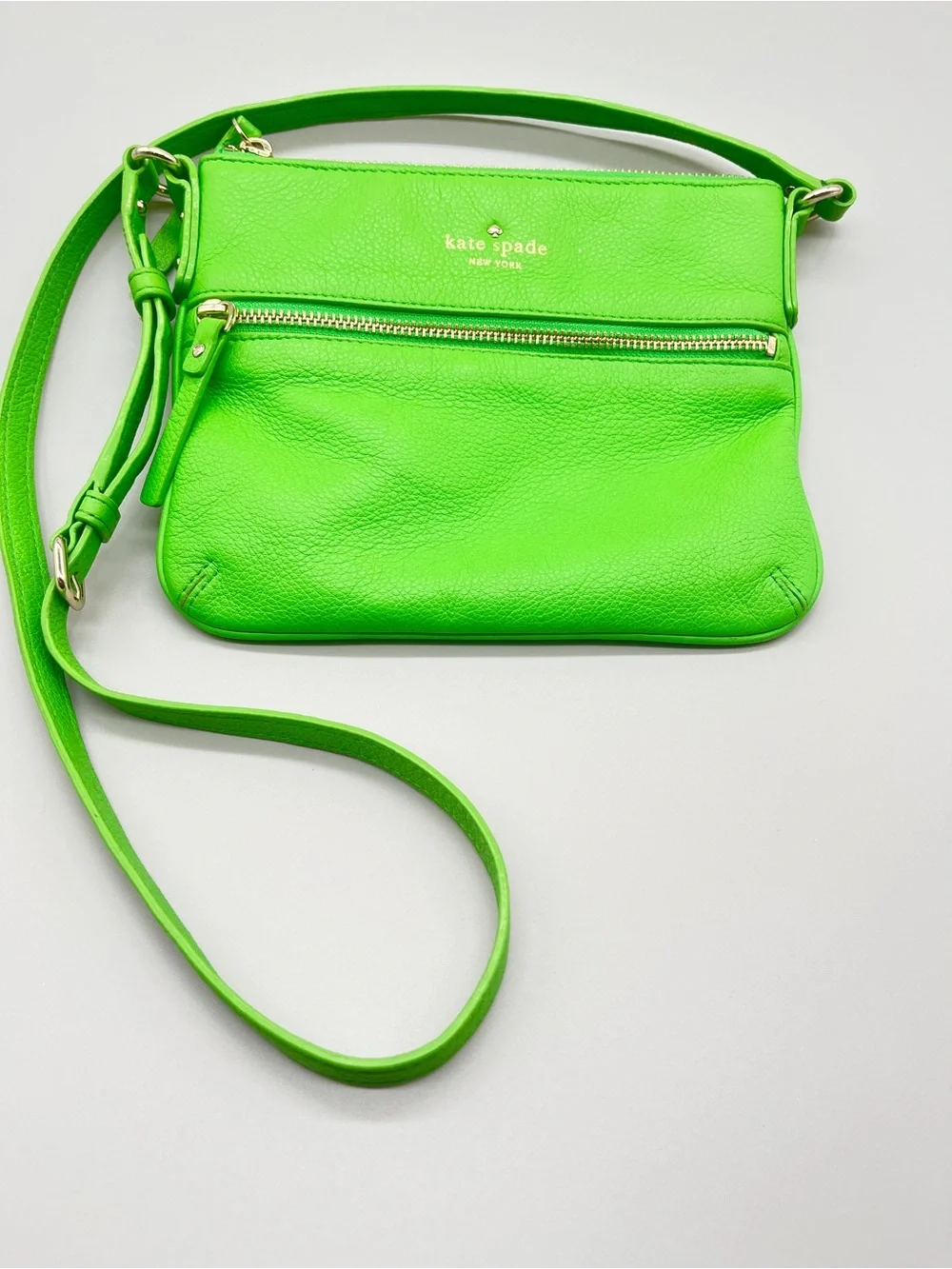Kate Spade New York bag PWRU2587 Cobble Hill Tenley. Bright green.